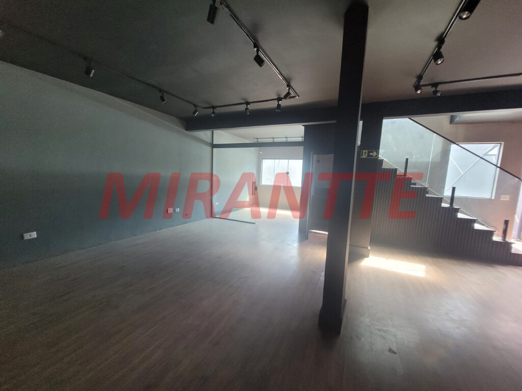 Comercial de 180m² em Vila Guilherme