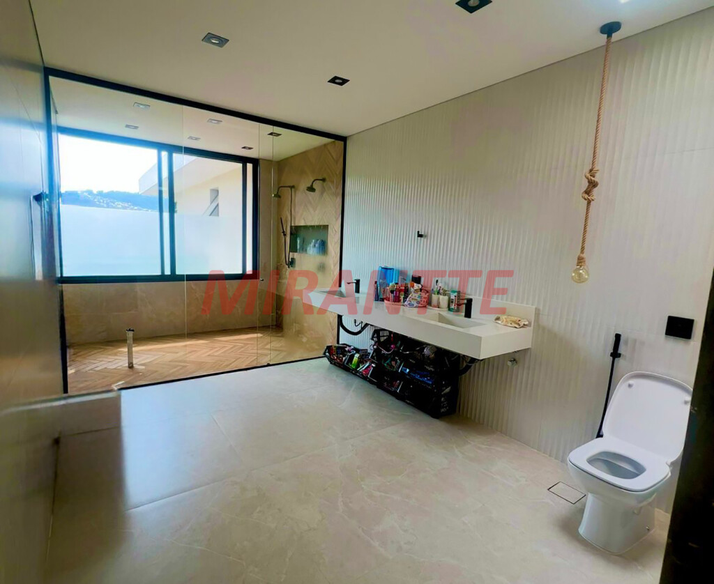Sobrado de 464m² em ALPHAVILLE
