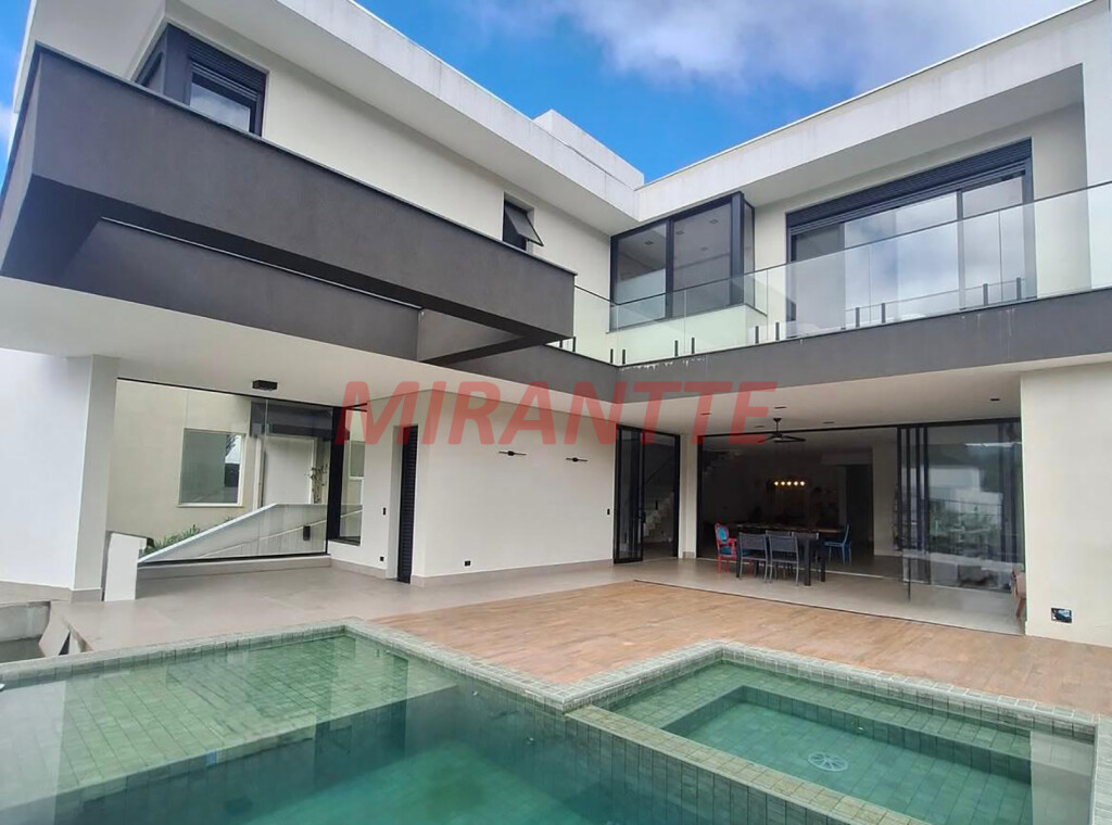 Sobrado de 464m² em ALPHAVILLE