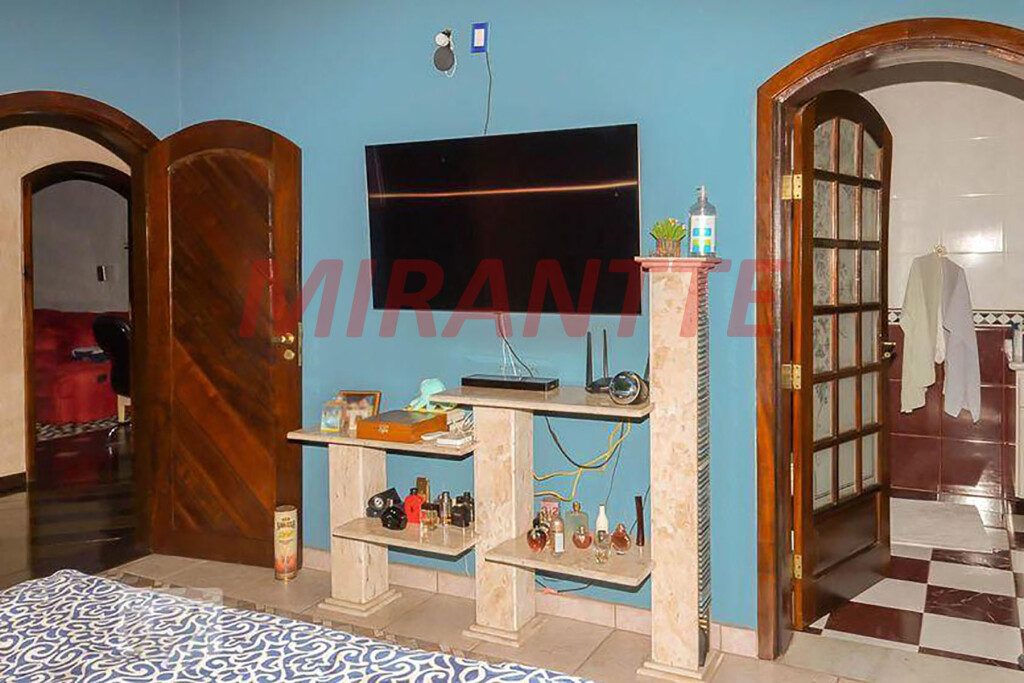 Sobrado de 230m² com 3 quartos em Imirim