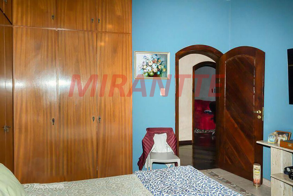 Sobrado de 230m² com 3 quartos em Imirim