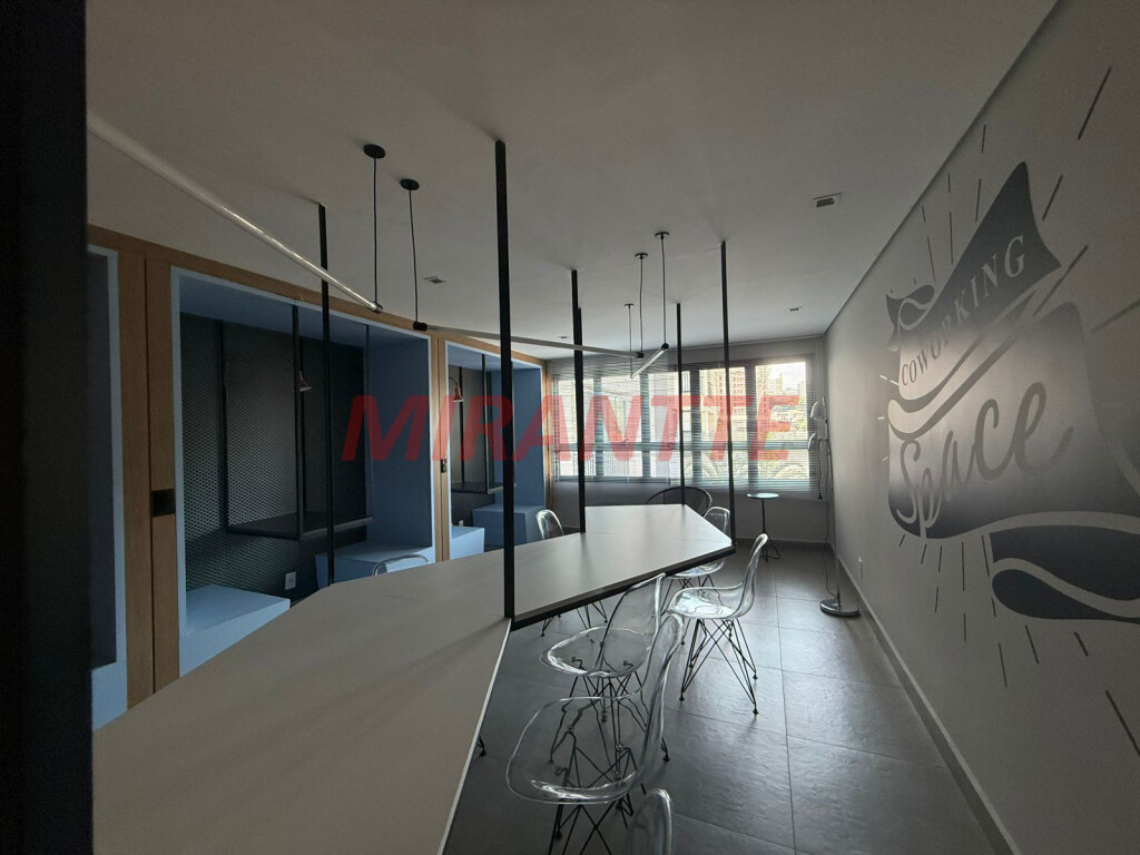 Apartamento de 48m² com 2 quartos em Vila Dom Pedro II