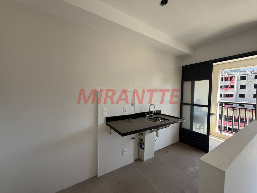 Apartamento de 48m² com 2 quartos em Vila Dom Pedro II