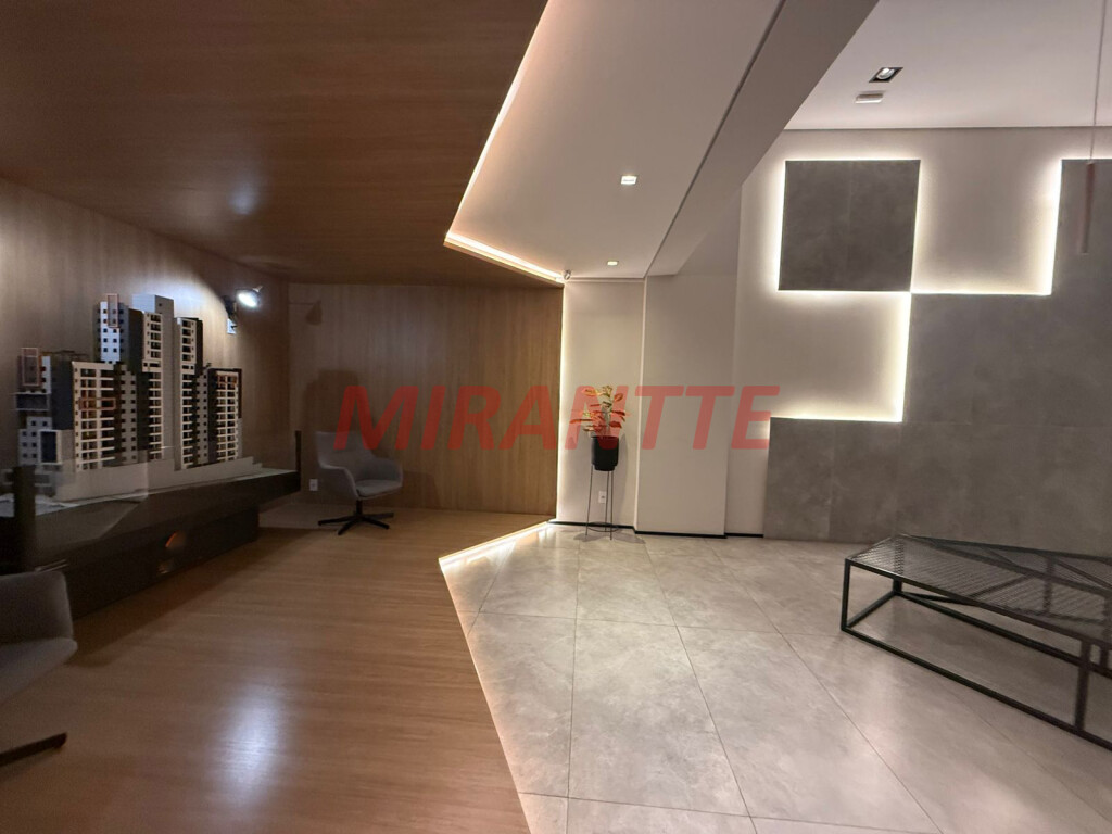Apartamento de 48m² com 2 quartos em Vila Dom Pedro II