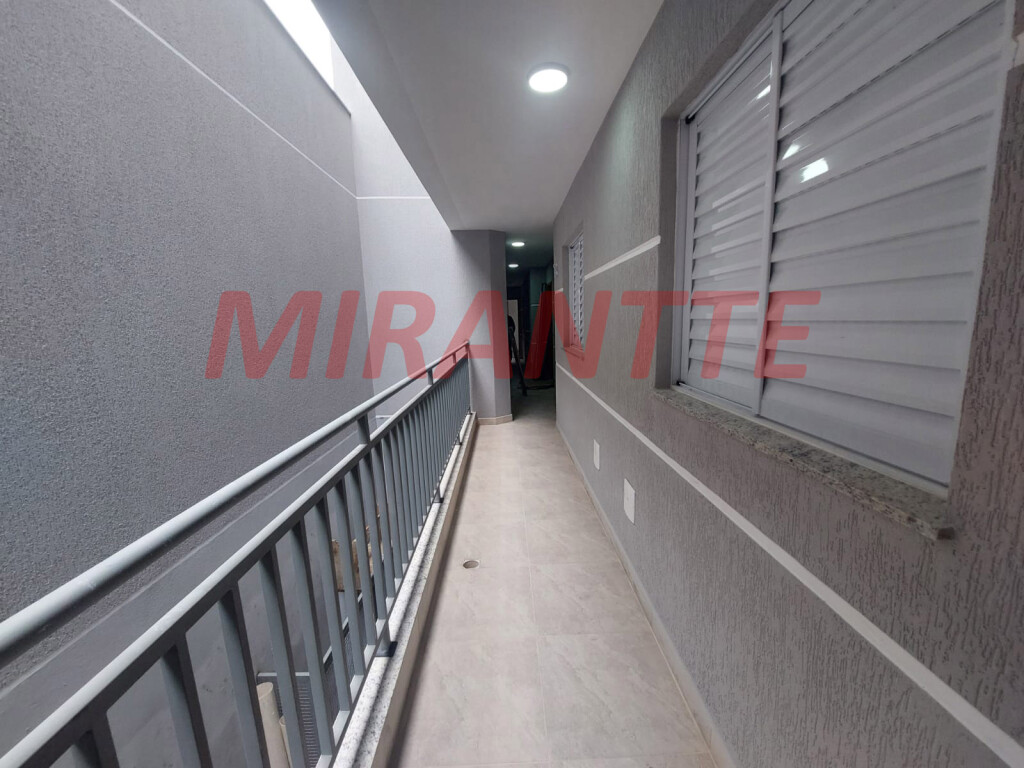 Apartamento de 40m² com 2 quartos em Santana