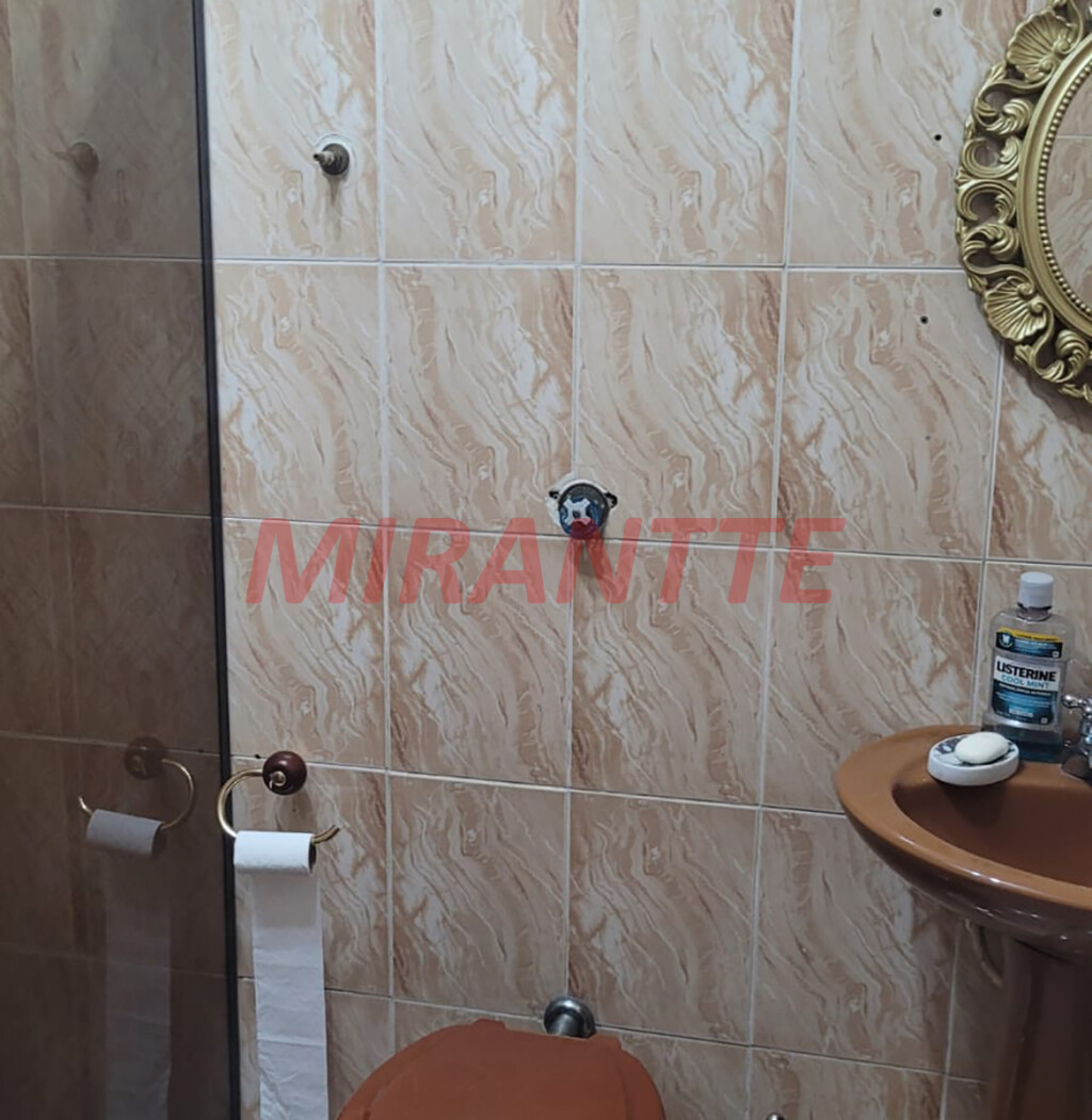 Sobrado de 371m² com 6 quartos em Pari