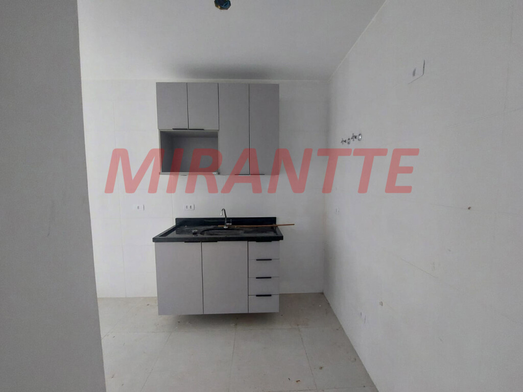 Apartamento de 38m² com 2 quartos em Santana