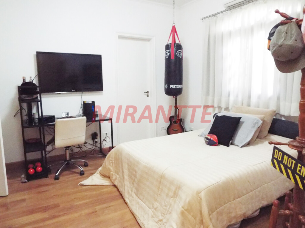 Sobrado de 650m² com 4 quartos em Vila Maria Alta