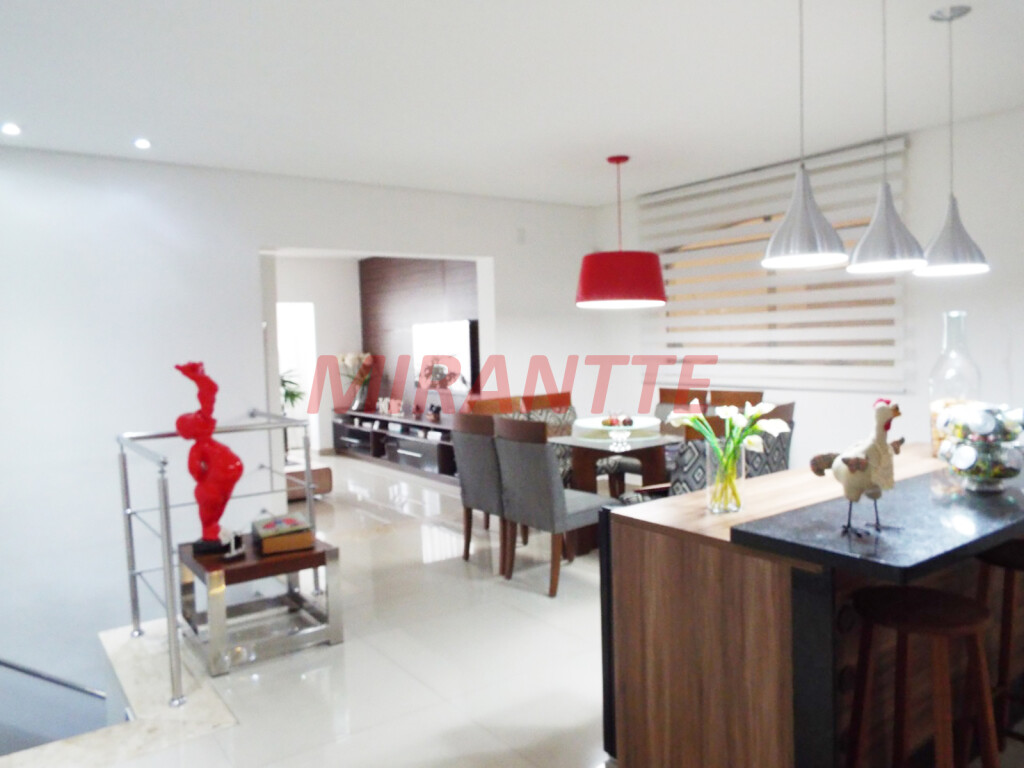 Sobrado de 650m² com 4 quartos em Vila Maria Alta