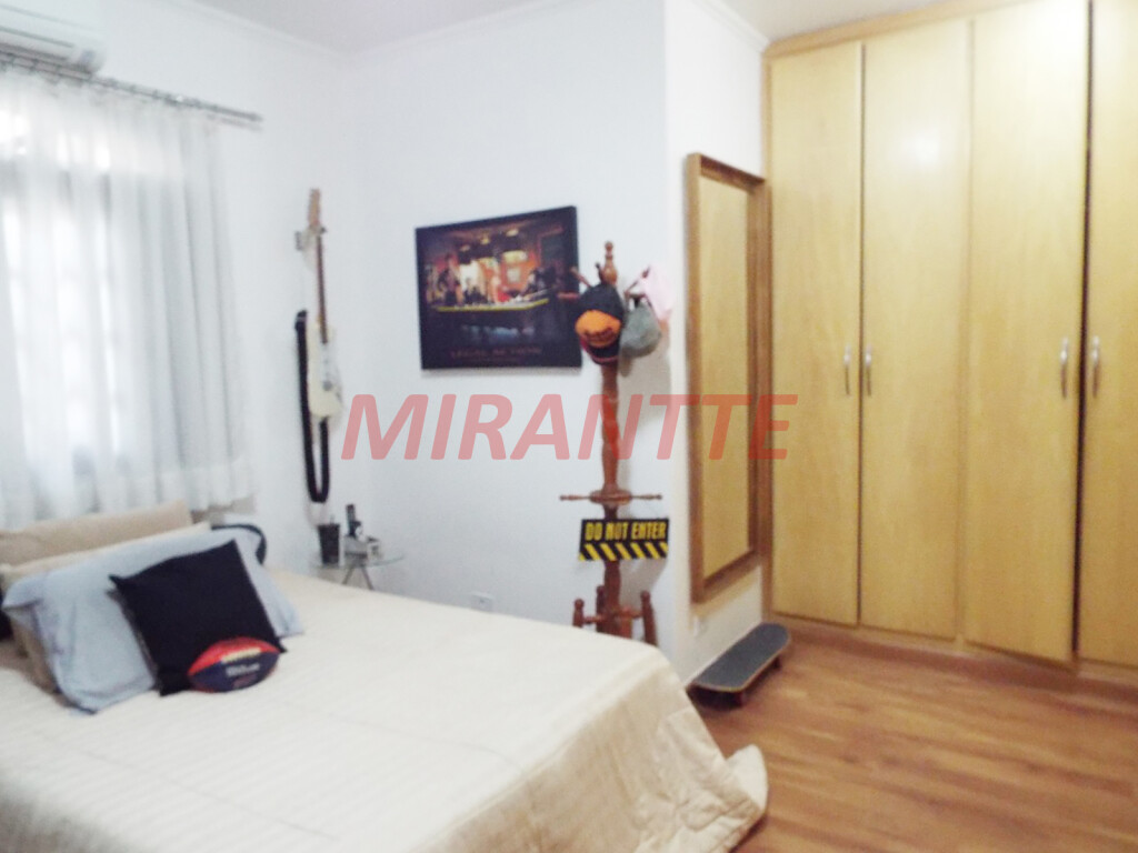 Sobrado de 650m² com 4 quartos em Vila Maria Alta