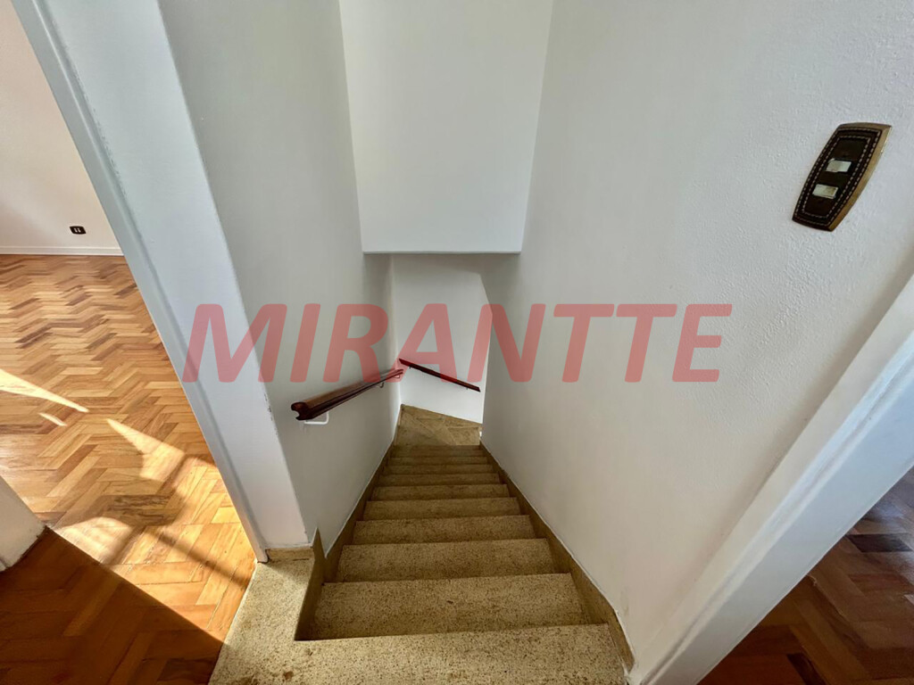 Sobrado de 141m² com 2 quartos em Tremembe