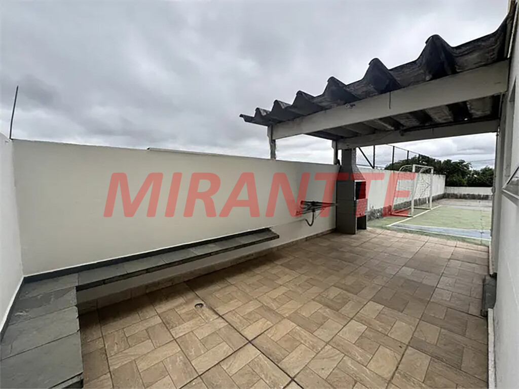 Apartamento de 52m² com 2 quartos em Vila Mazzei