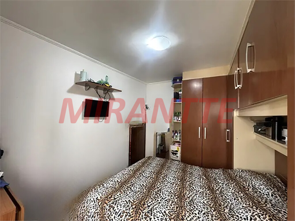 Apartamento de 52m² com 2 quartos em Vila Mazzei