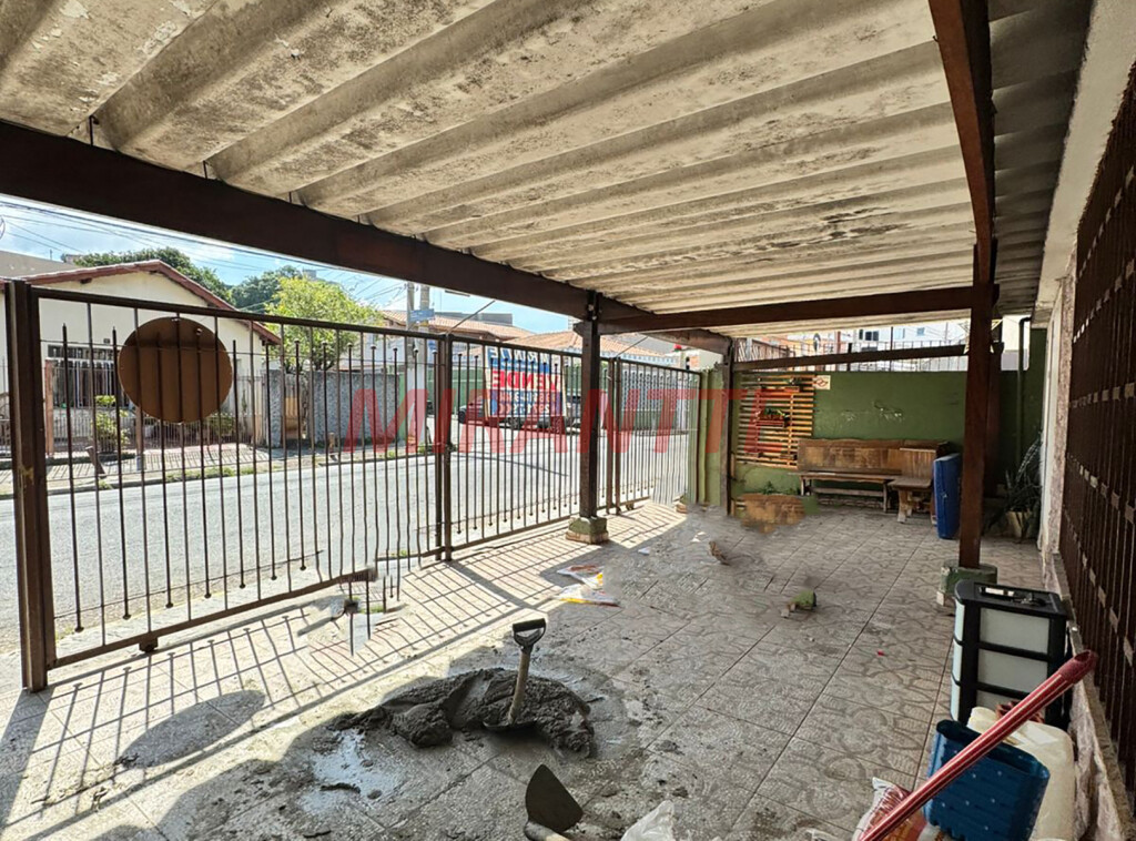 Casa terrea de 130m² com 4 quartos em Água Fria