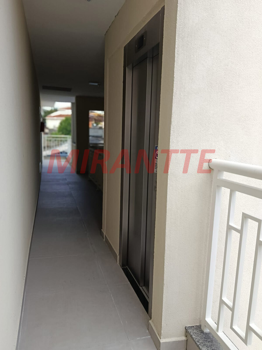 Apartamento de 51m² com 2 quartos em Vila Dom Pedro II