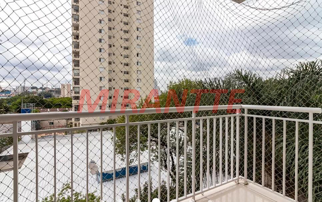Apartamento de 60m² com 3 quartos em Limão