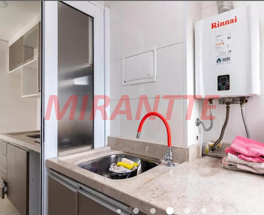 Apartamento de 60m² com 3 quartos em Limão