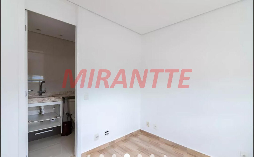 Apartamento de 60m² com 3 quartos em Limão