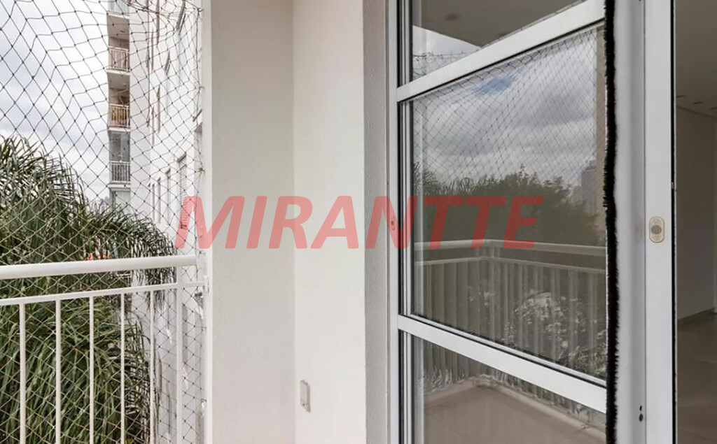 Apartamento de 60m² com 3 quartos em Limão