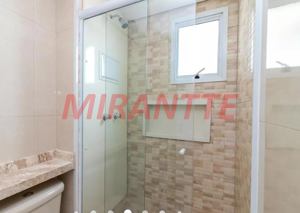 Apartamento de 60m² com 3 quartos em Limão