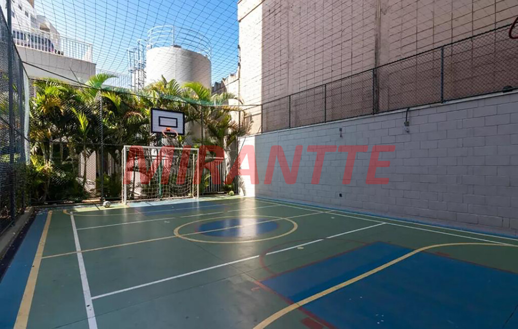 Apartamento de 60m² com 3 quartos em Limão