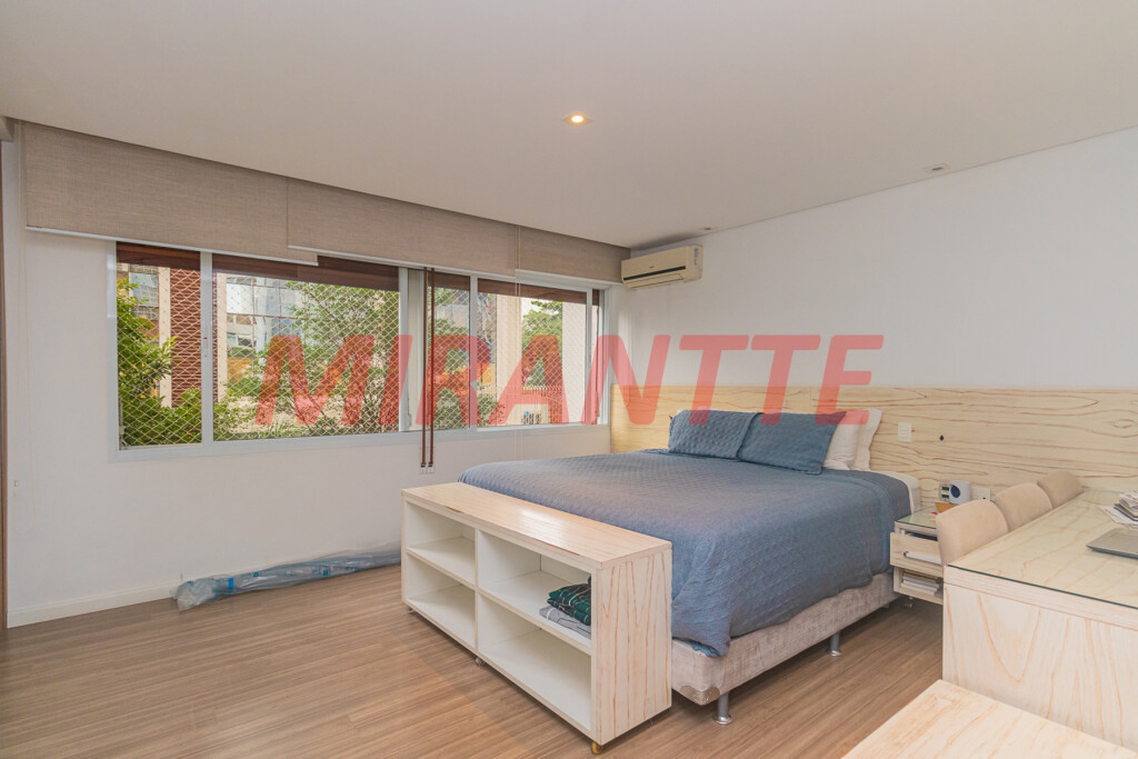 Apartamento de 273m² com 4 quartos em Jardim America