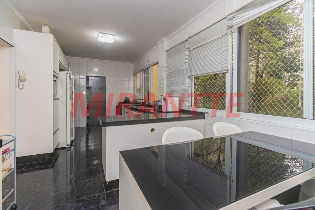 Apartamento de 273m² com 4 quartos em Jardim America