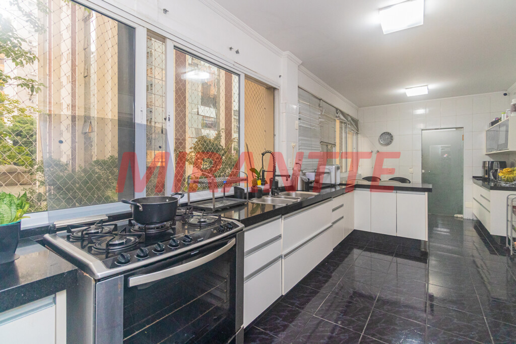 Apartamento de 273m² com 4 quartos em Jardim America