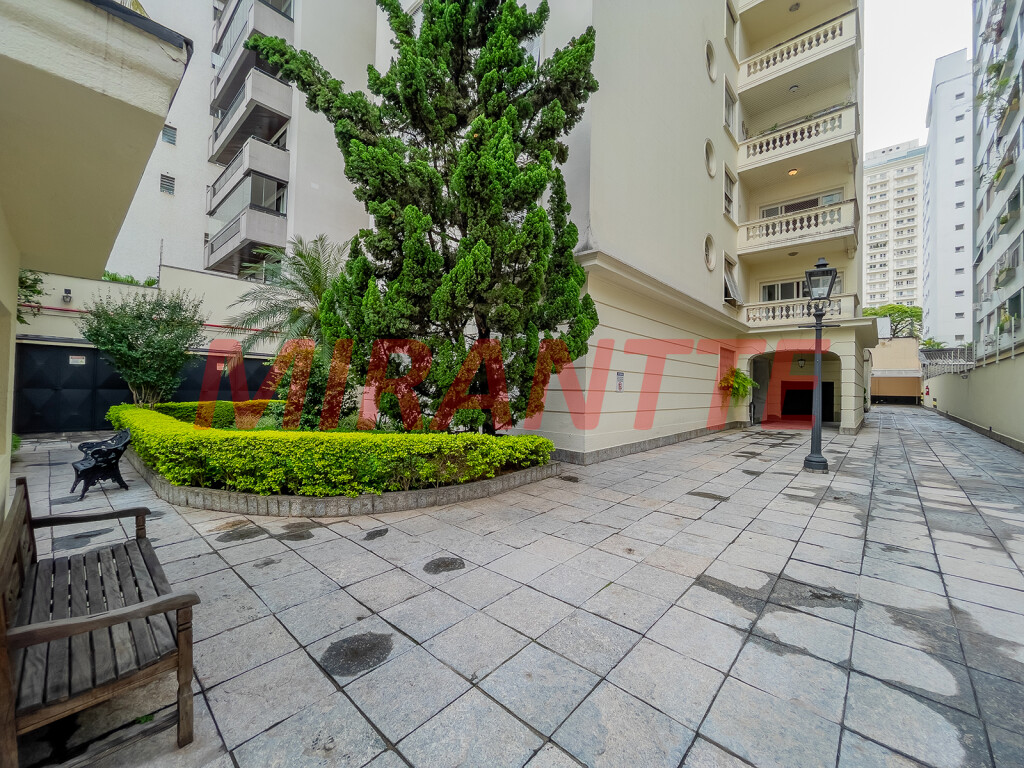 Apartamento de 229m² com 3 quartos em Higienópolis