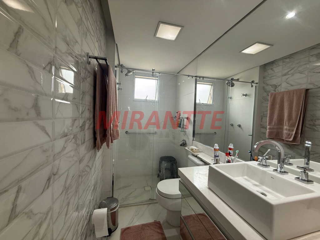 Apartamento de 140m² com 3 quartos em Santa Teresinha