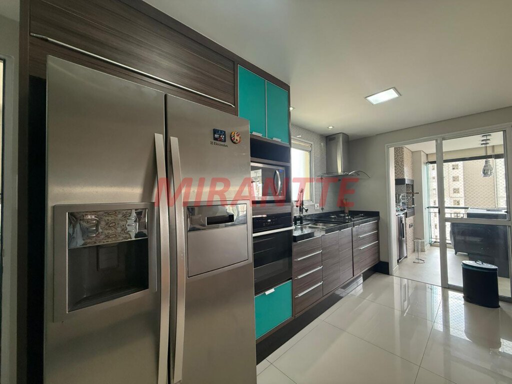 Apartamento de 140m² com 3 quartos em Santa Teresinha