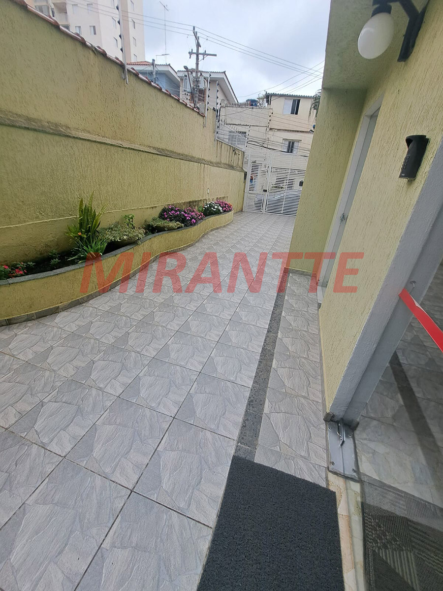 Apartamento de 68m² com 2 quartos em Água Fria