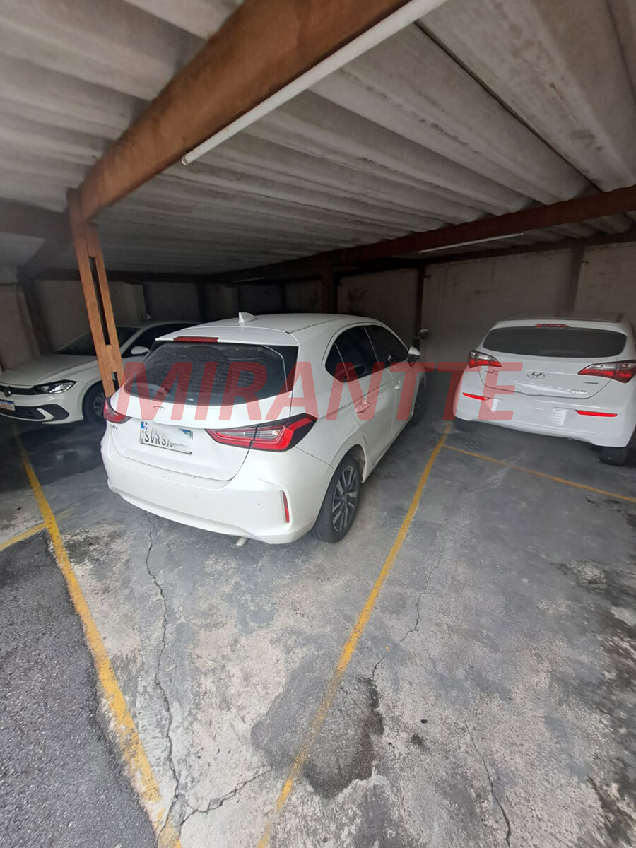 Apartamento de 68m² com 2 quartos em Água Fria