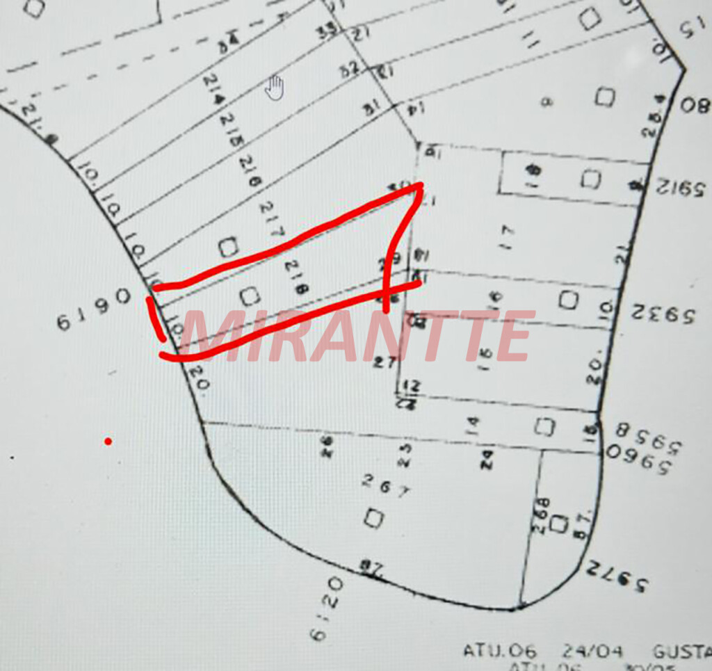 Terreno de 700m² em Vila Albertina