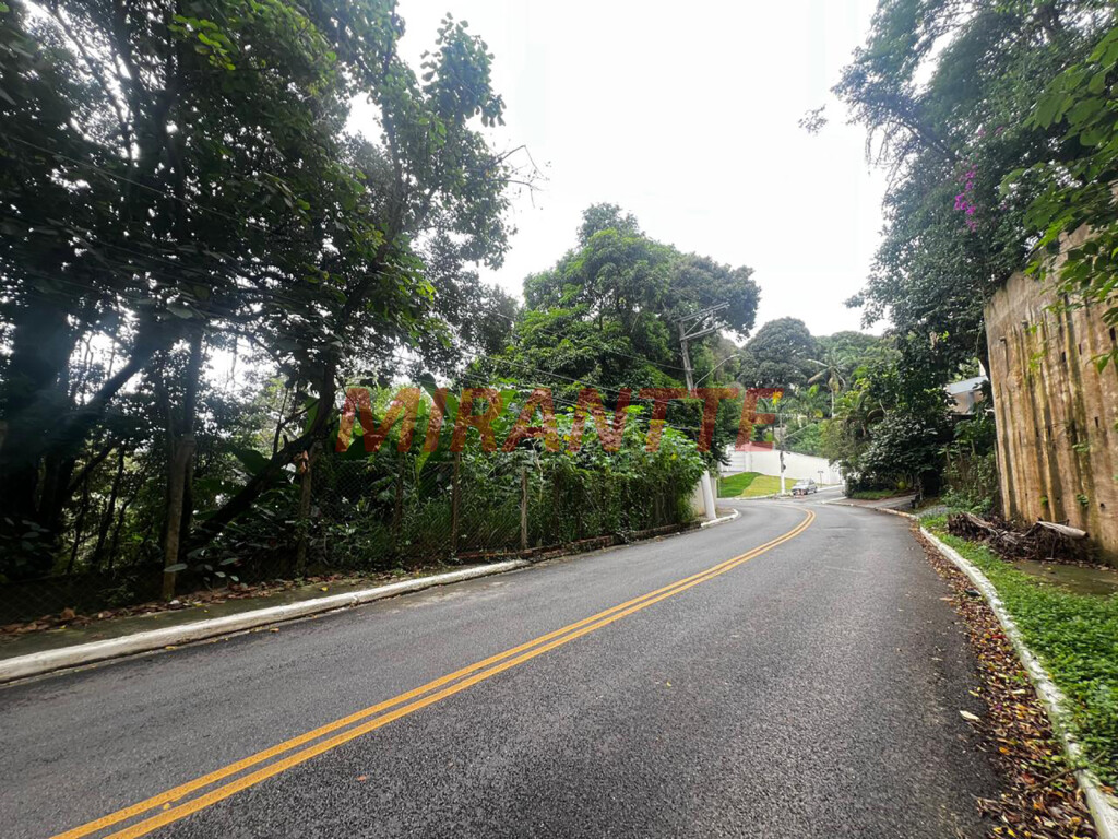 Terreno de 700m² em Vila Albertina