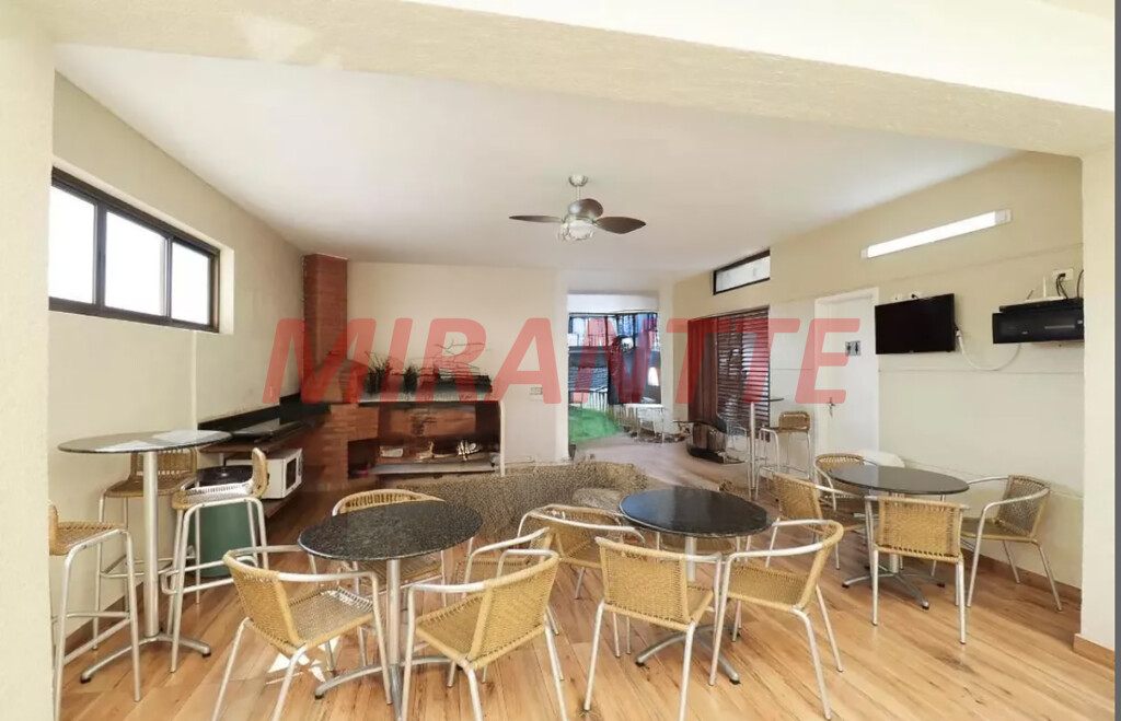 Apartamento de 124m² com 3 quartos em Santa Teresinha