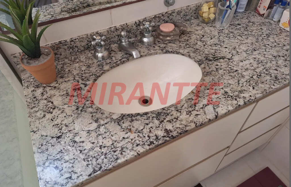 Apartamento de 124m² com 3 quartos em Santa Teresinha