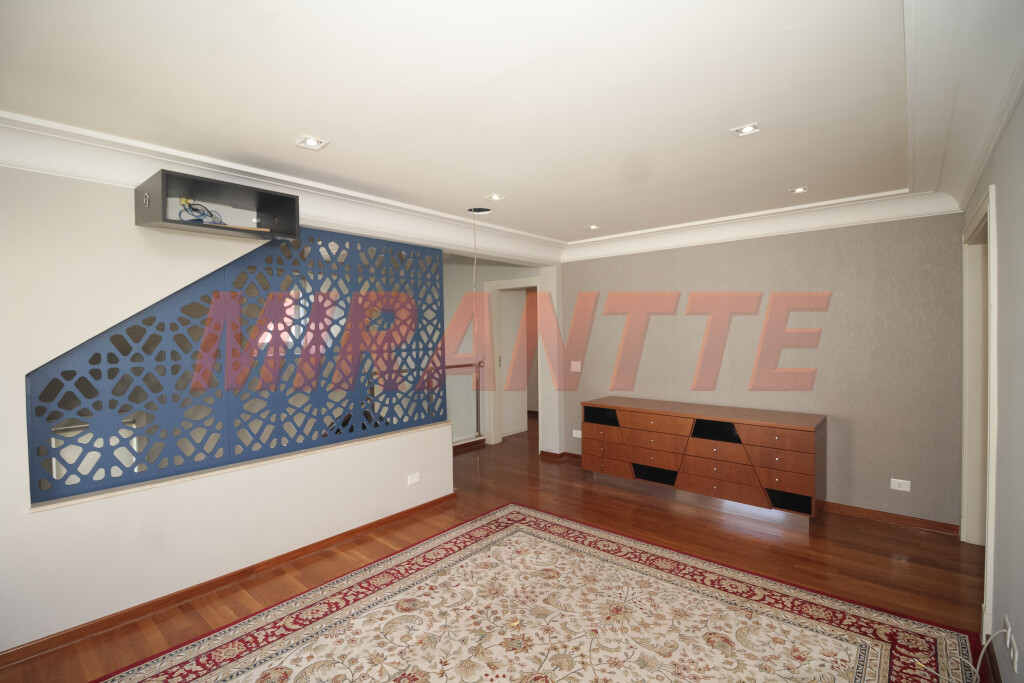 Sobrado de 756m² com 4 quartos em Jardim São Bento