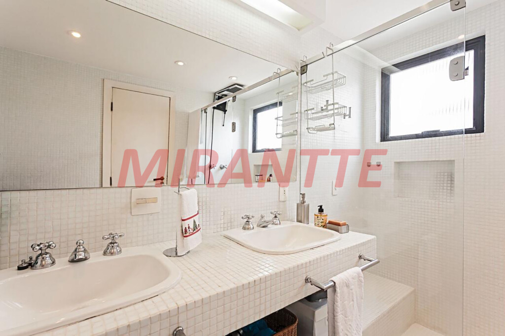 Apartamento de 199m² com 4 quartos em Lapa