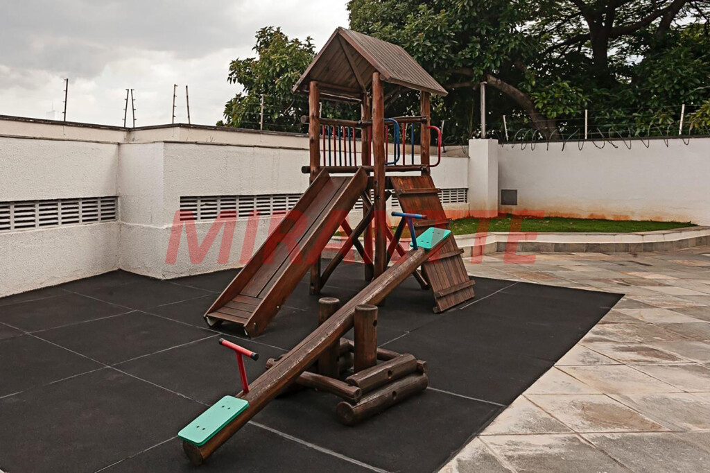 Apartamento de 199m² com 4 quartos em Lapa