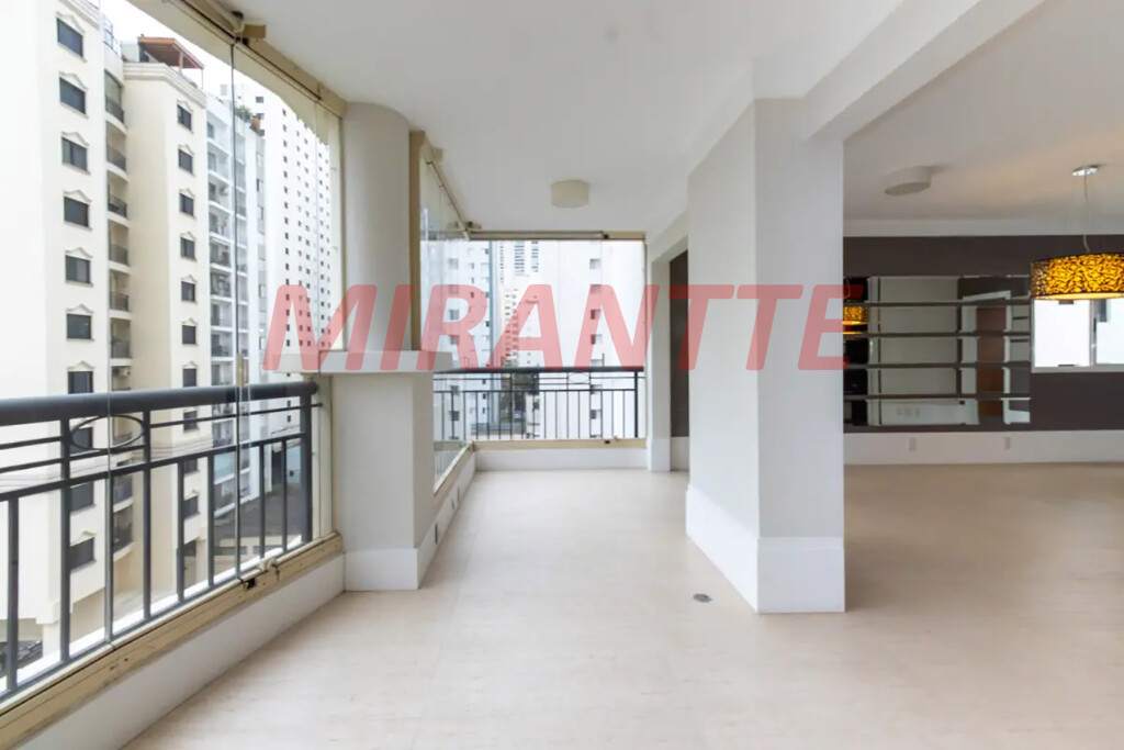 Apartamento de 198m² com 3 quartos em Brooklin