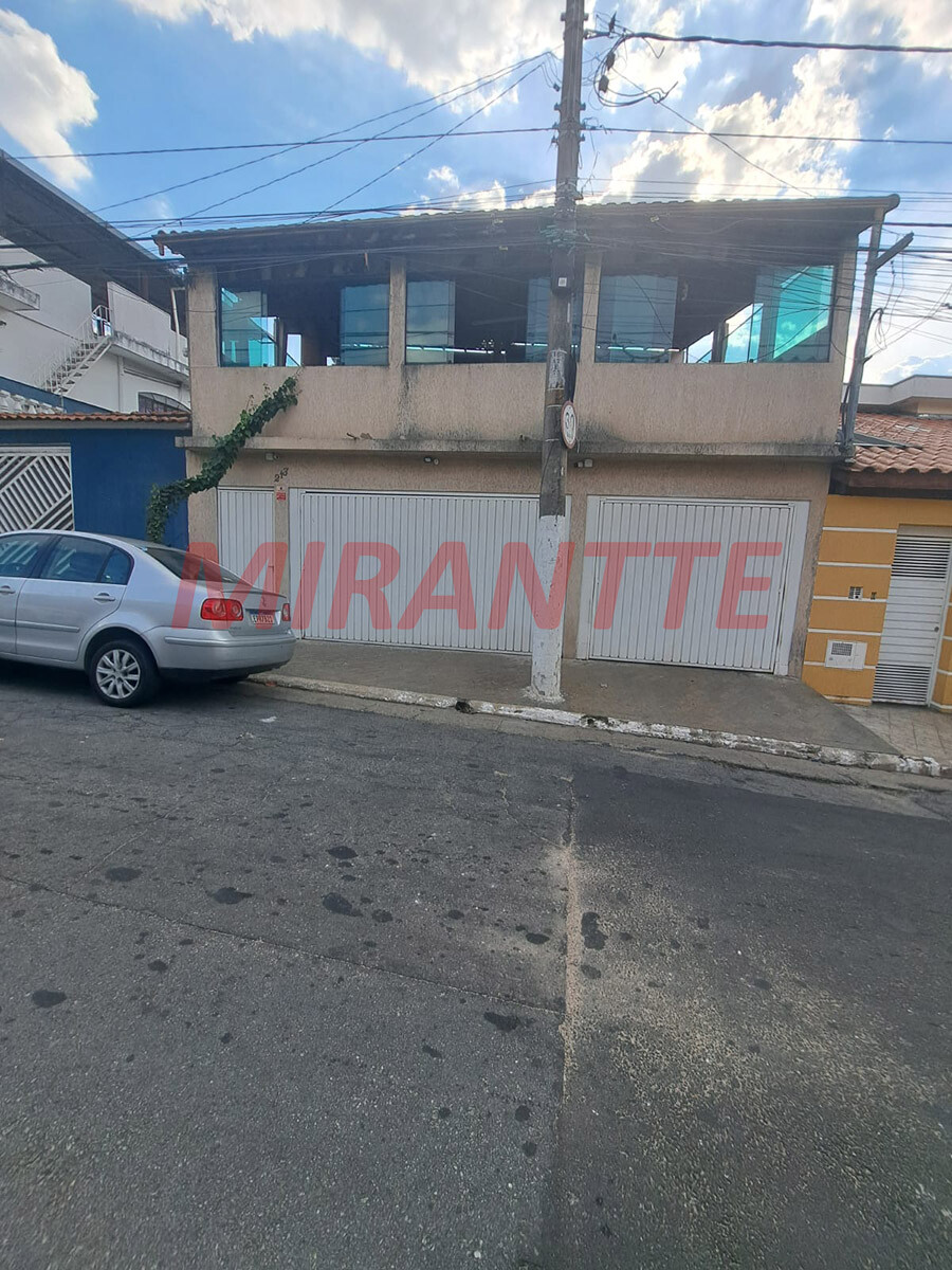 Sobrado de 190m² com 3 quartos em Cachoeirinha