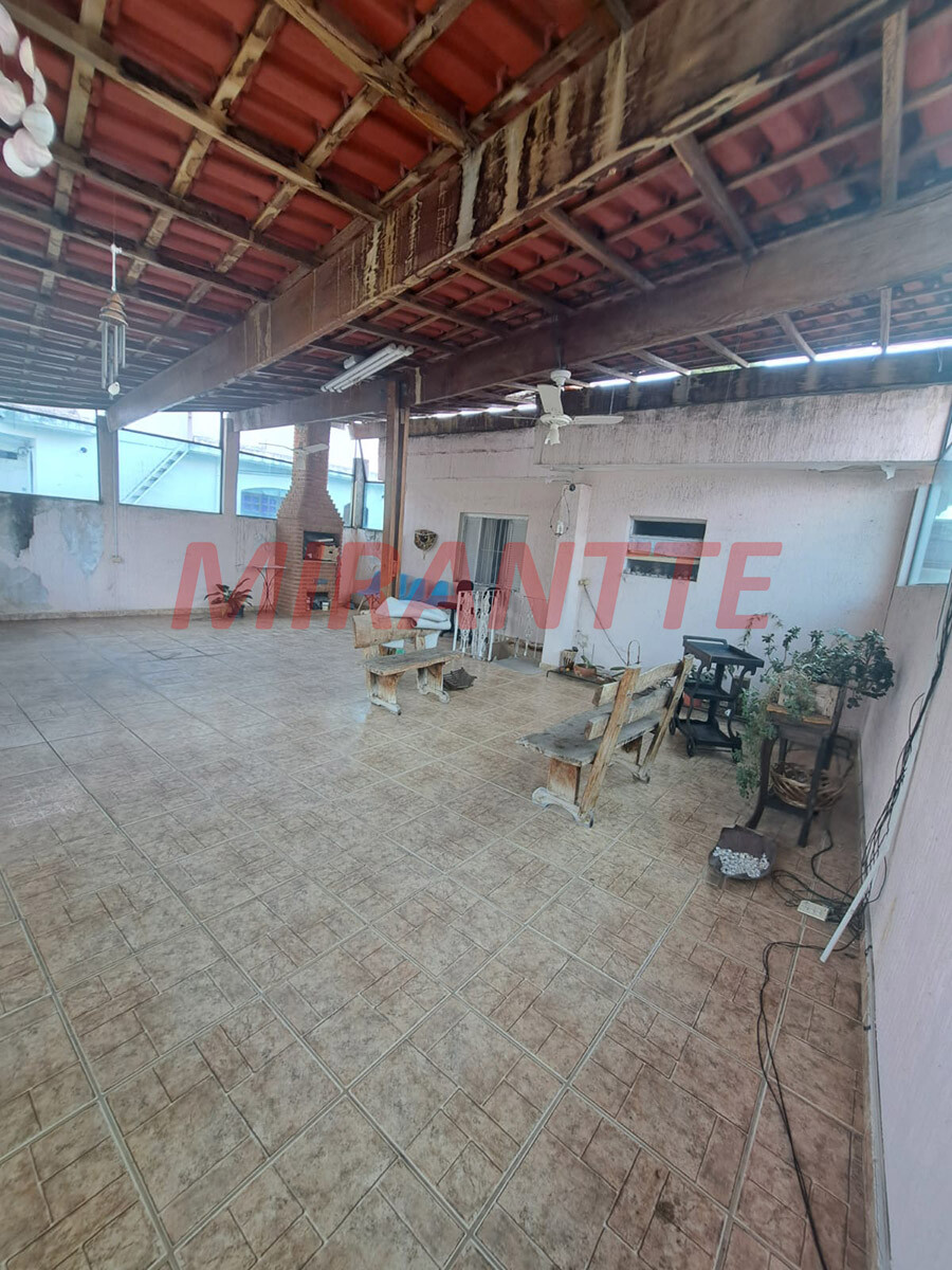 Sobrado de 190m² com 3 quartos em Cachoeirinha