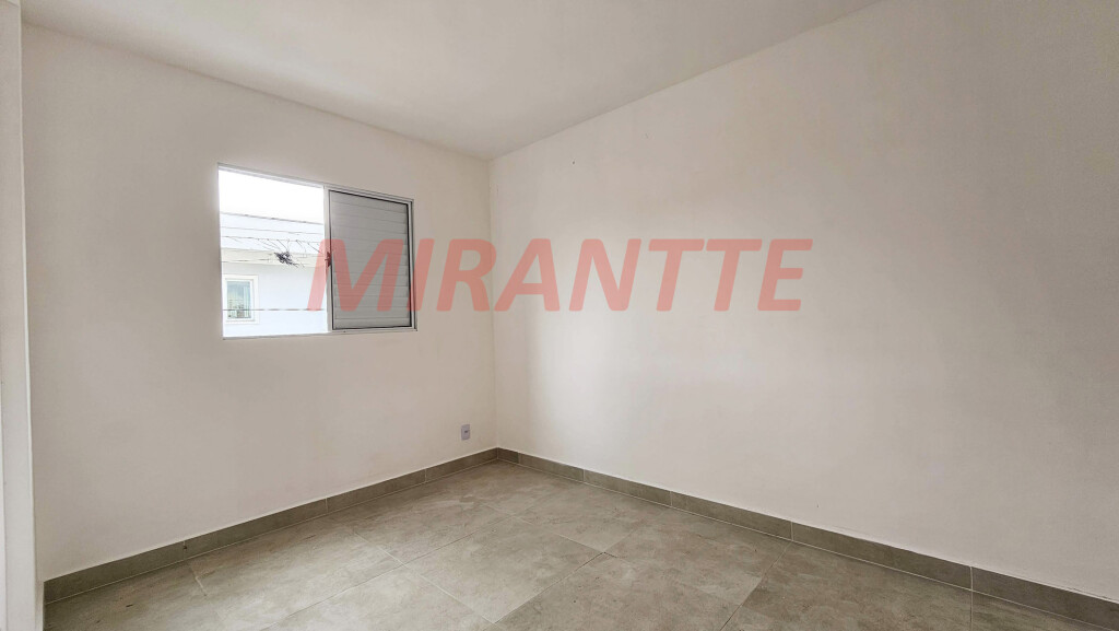 Apartamento de 44m² com 2 quartos em Vila Romero