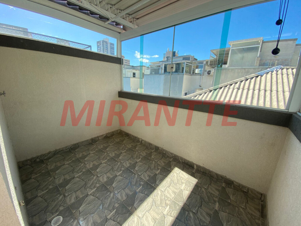 Cond. fechado de 107m² com 2 quartos em Santa Teresinha