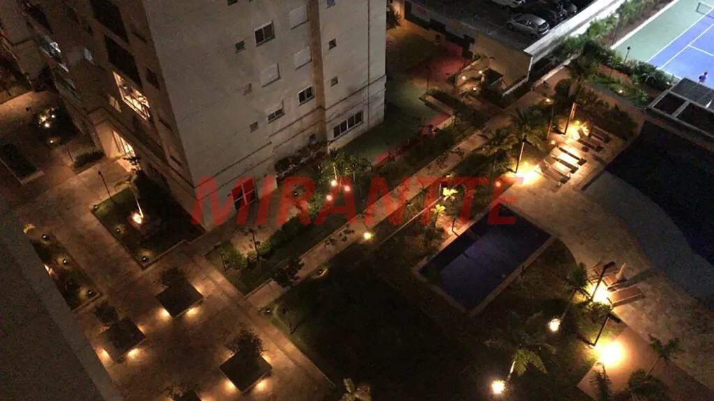 Apartamento de 70m² com 2 quartos em Jardim Leonor Mendes De Barros