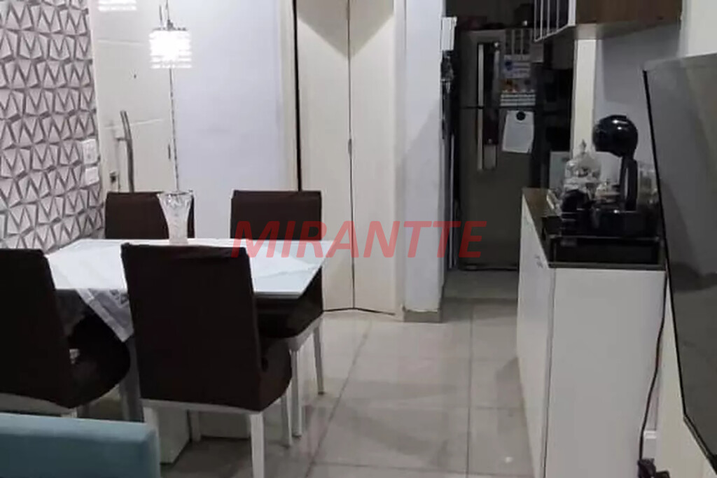 Apartamento de 50m² com 2 quartos em Vila Amalia
