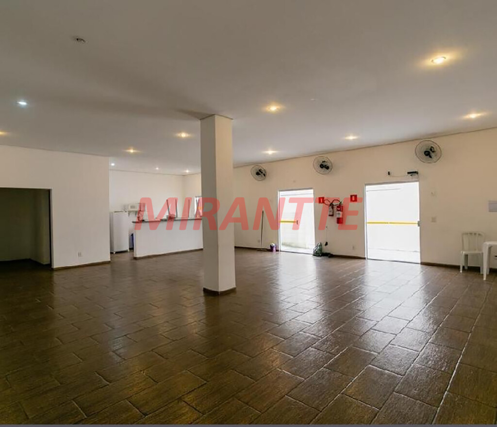 Apartamento de 50m² com 2 quartos em Vila Amalia