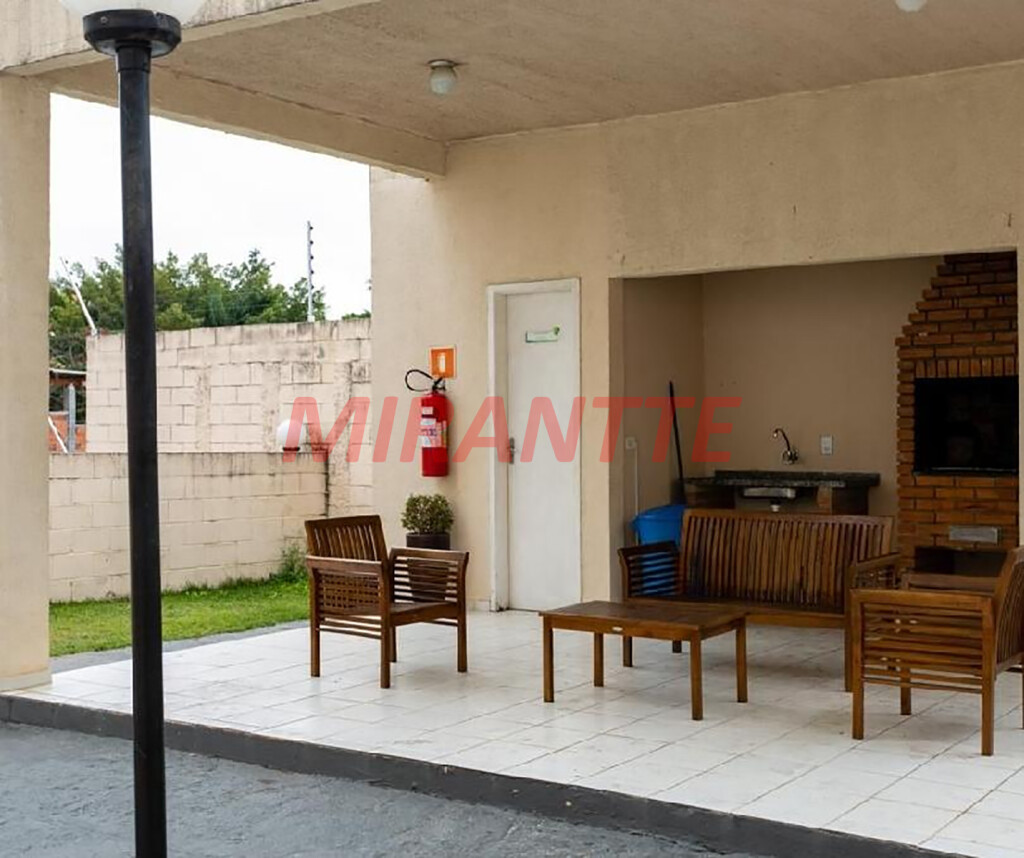 Apartamento de 50m² com 2 quartos em Vila Amalia
