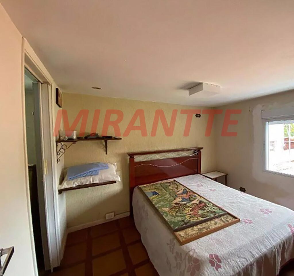 ChÁcara com 4 quartos em Serra da Cantareira